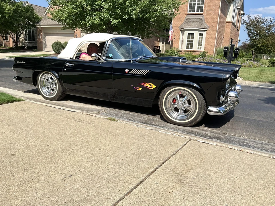 1955 Ford Thunderbird 1st Gen - Image 25 of 31