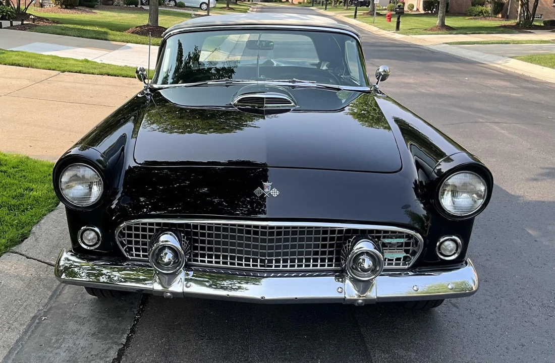 1955 Ford Thunderbird 1st Gen - Image 27 of 31
