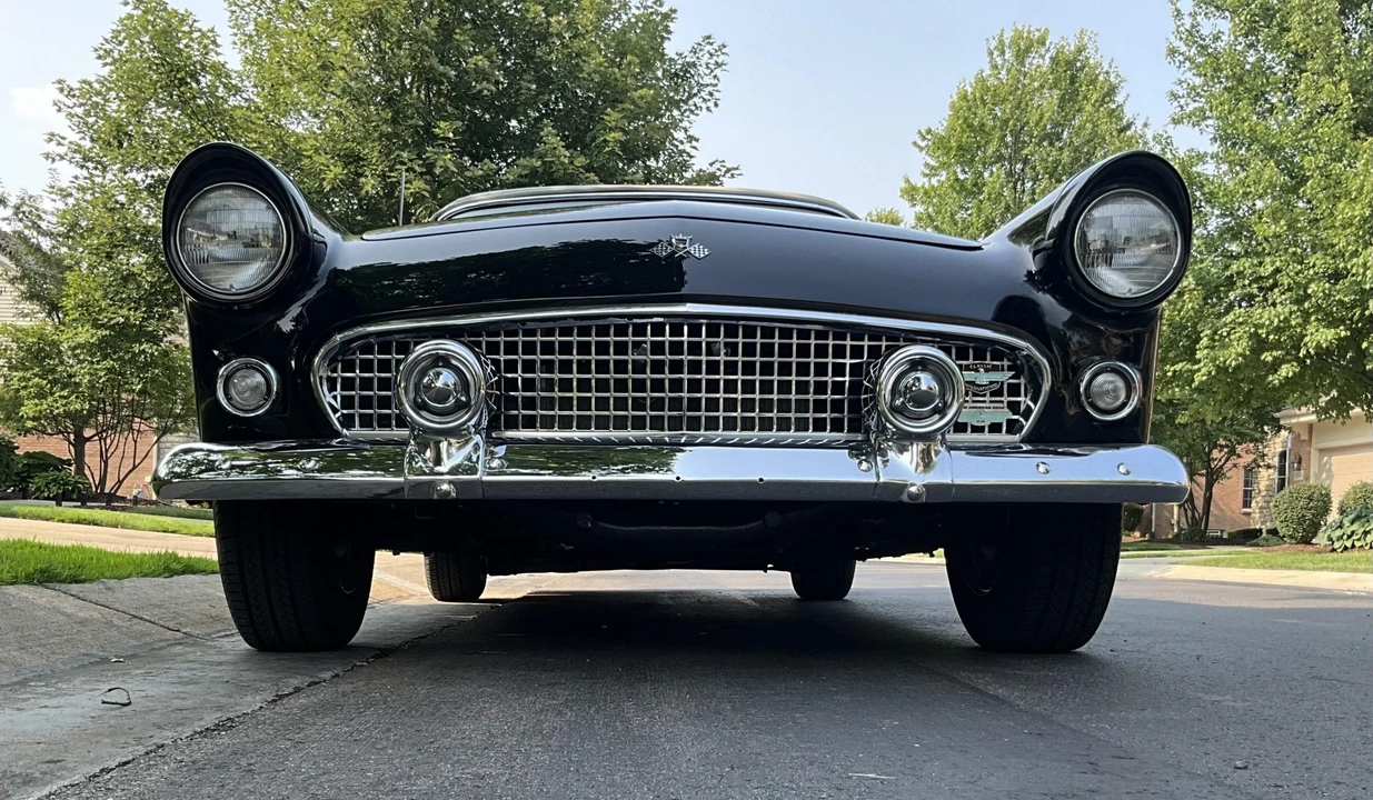 1955 Ford Thunderbird 1st Gen - Image 29 of 31