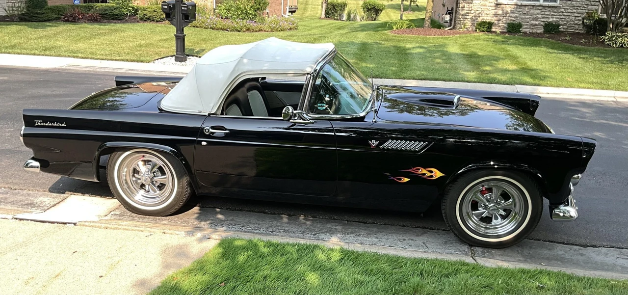 1955 Ford Thunderbird 1st Gen - Image 24 of 31
