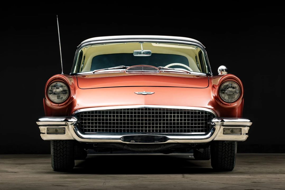 1957 Ford Thunderbird 1st Gen - Image 23 of 31