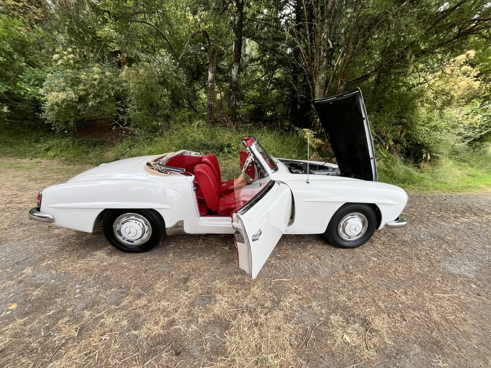 1960 Mercedes-Benz 190 SL - Image 19 of 31