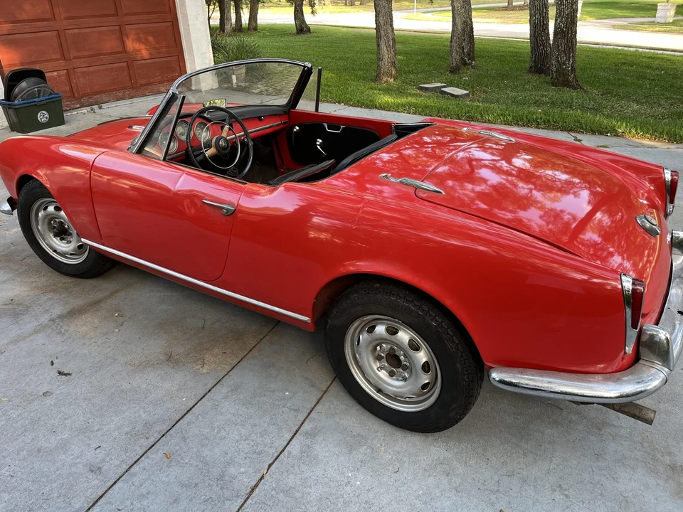 1962 Alfa Romeo Giulietta - Image 12 of 31