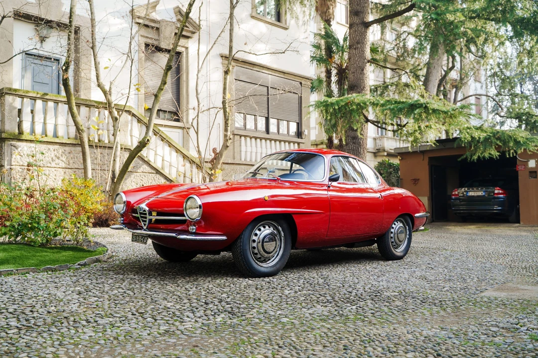 1963 Alfa Romeo Giulietta Sprint Speciale - Image 2 of 31