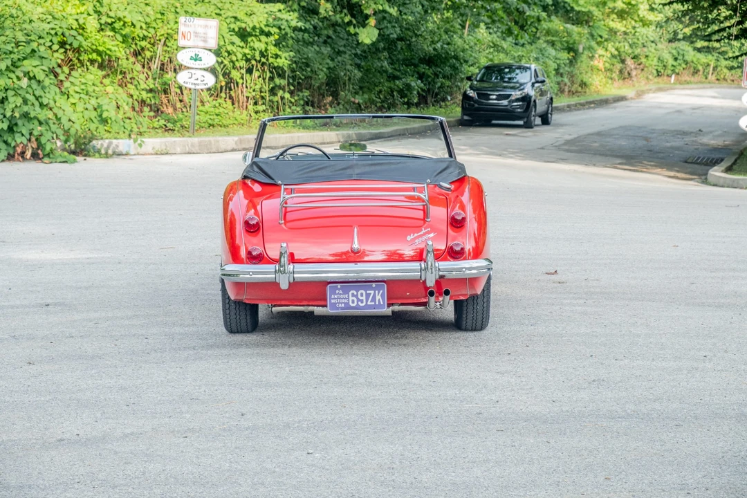 1965 Austin-Healey 3000 Mark III - Image 19 of 31