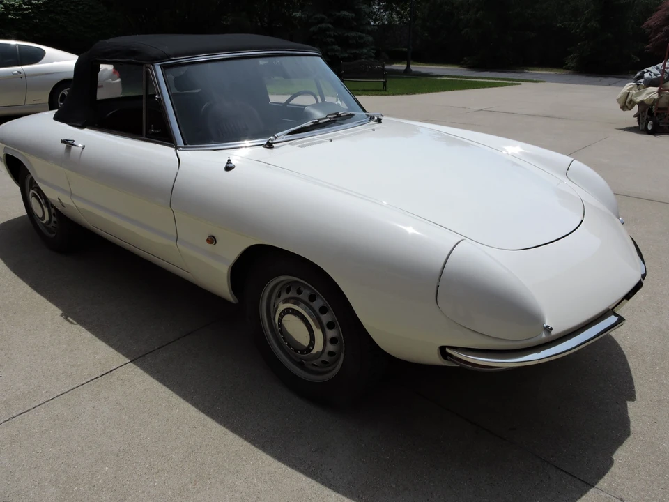 1967 Alfa Romeo Series 1 - Image 15 of 31