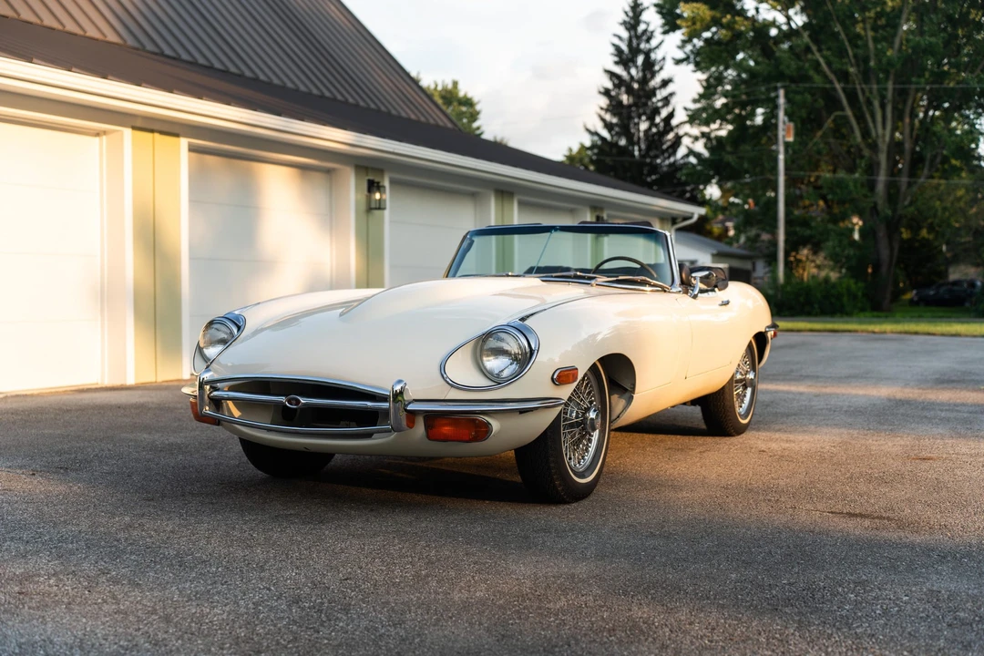 1969 Jaguar E-Type Series 2 - Image 2 of 31