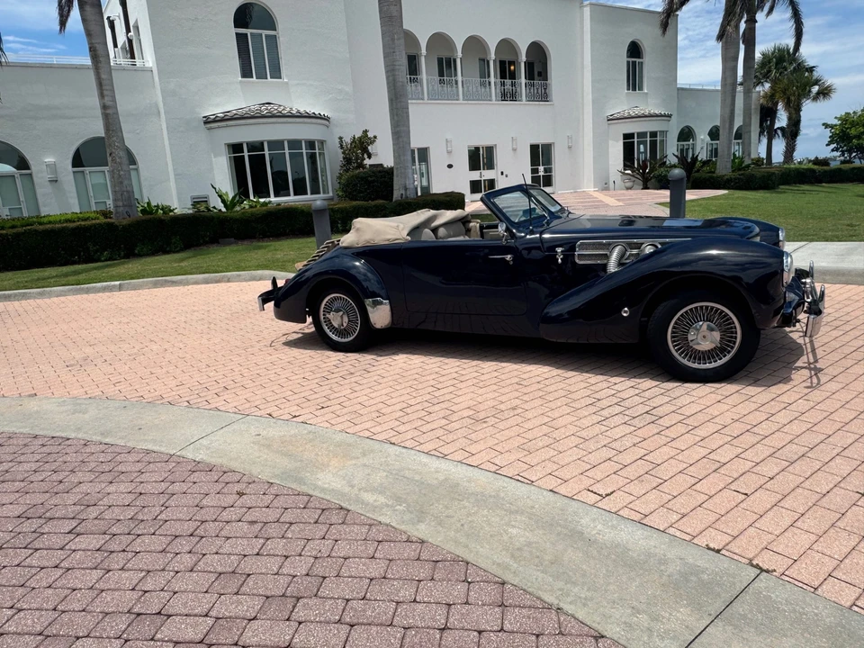 1969 Cord - Image 16 of 31