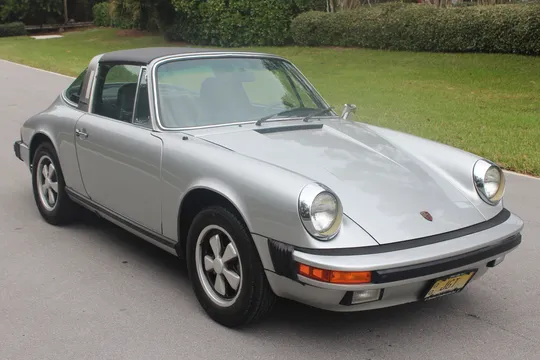 1975 Porsche 911S Silver Anniversary