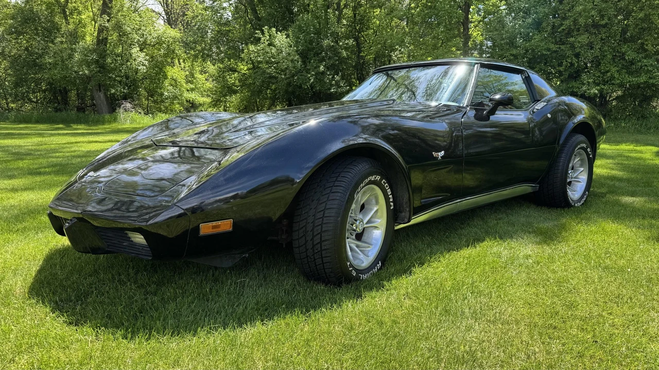 1977 Chevrolet Corvette C3 - Image 7 of 31