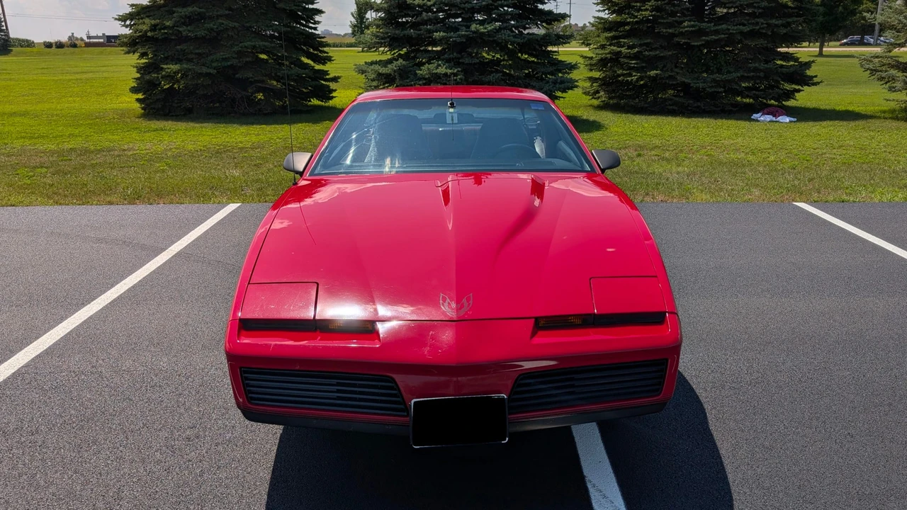 1982 Pontiac Firebird Trans Am 3rd Gen - Image 8 of 31