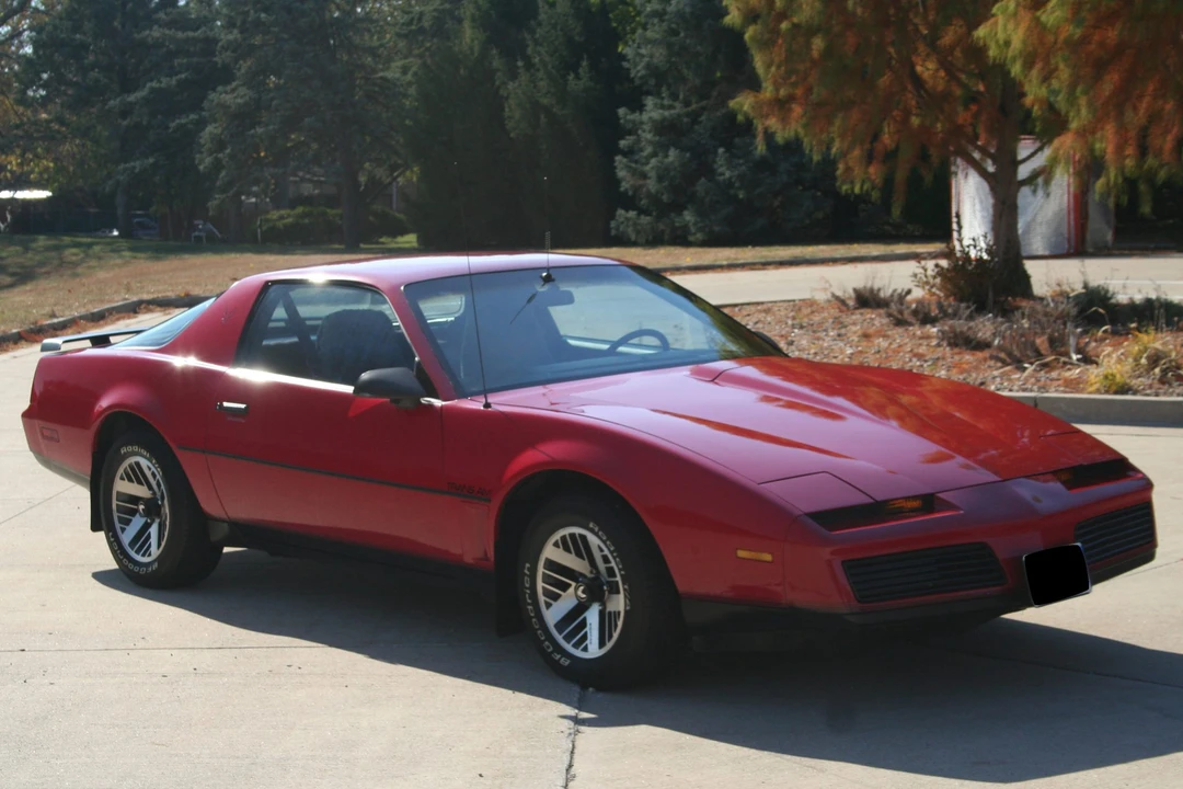 1982 Pontiac Firebird Trans Am 3rd Gen - Image 13 of 31