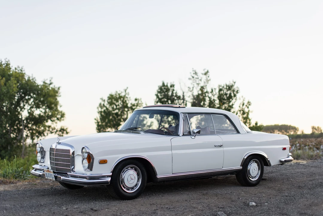 1970 Mercedes-Benz W111 280SE 3.5 Coupe - Image 6 of 31