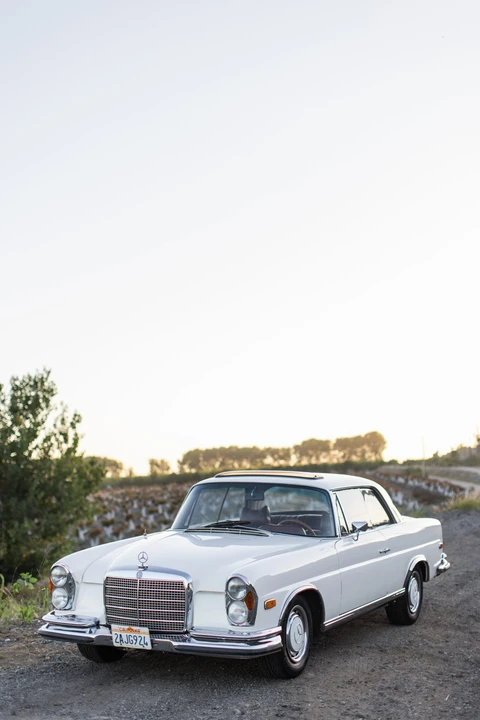 1970 Mercedes-Benz W111 280SE 3.5 Coupe - Image 4 of 31