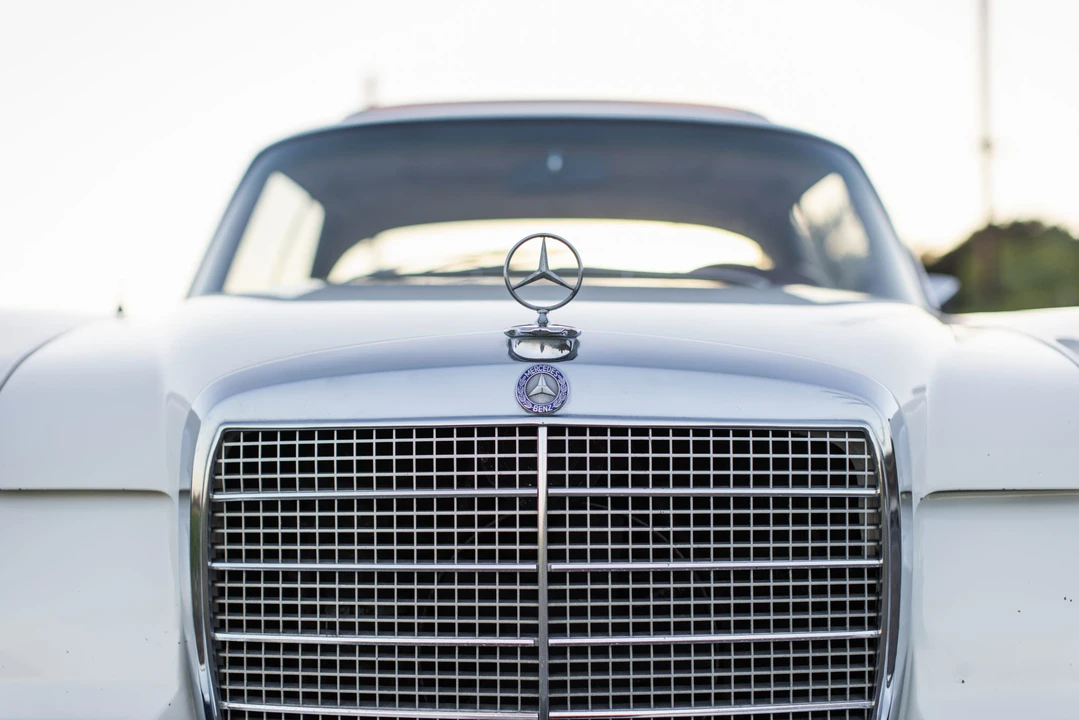 1970 Mercedes-Benz W111 280SE 3.5 Coupe - Image 18 of 31