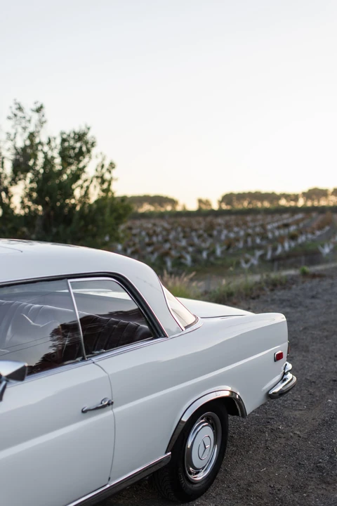 1970 Mercedes-Benz W111 280SE 3.5 Coupe - Image 26 of 31