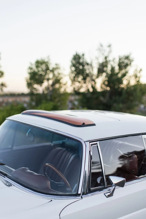 1970 Mercedes-Benz W111 280SE 3.5 Coupe - Image 25 of 31