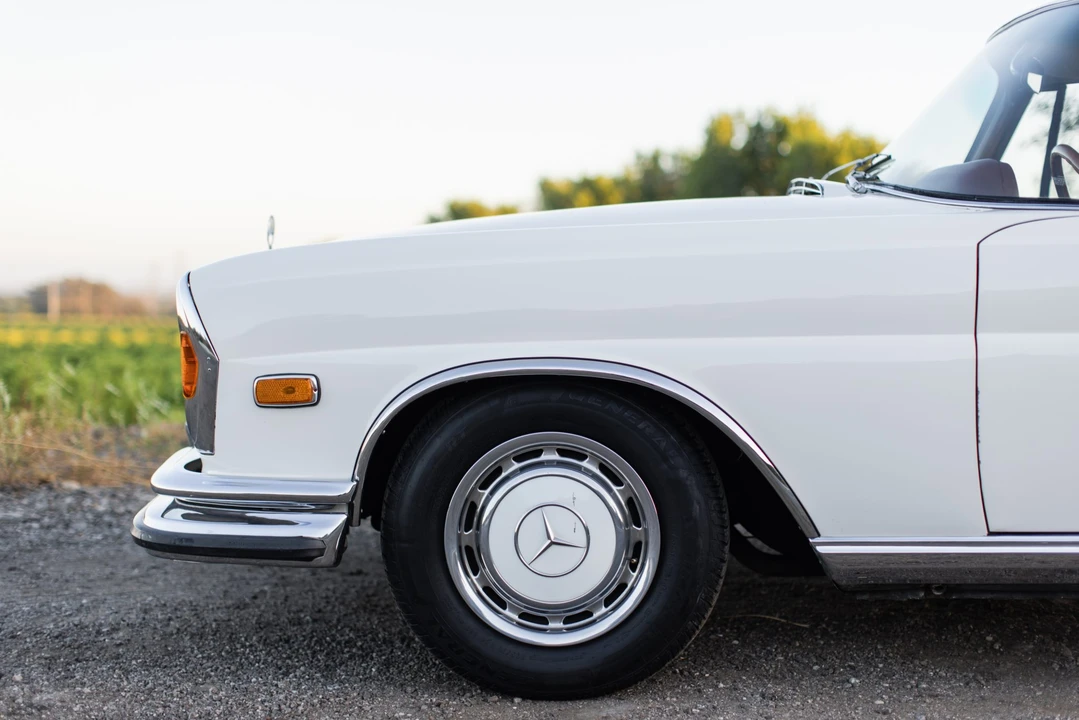 1970 Mercedes-Benz W111 280SE 3.5 Coupe - Image 27 of 31