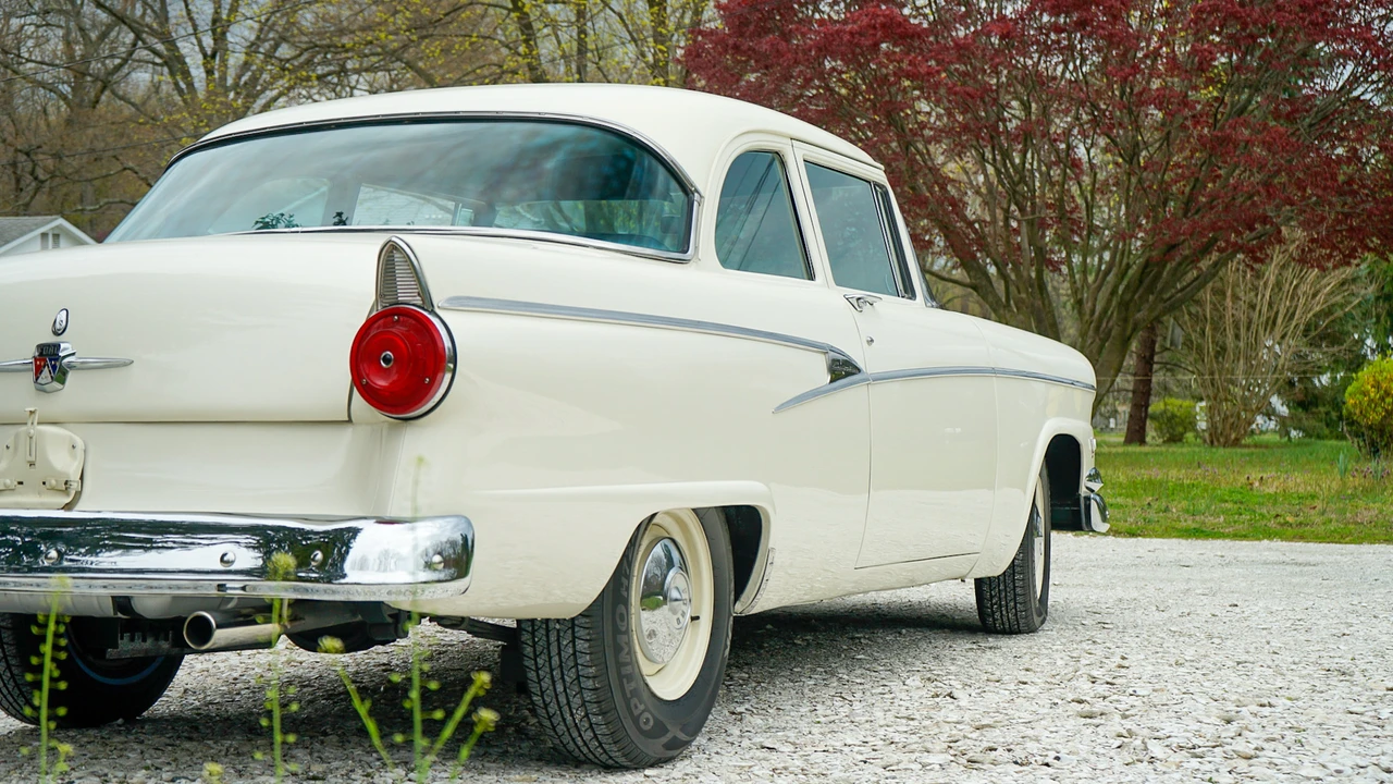1956 Ford Customline - Image 29 of 31
