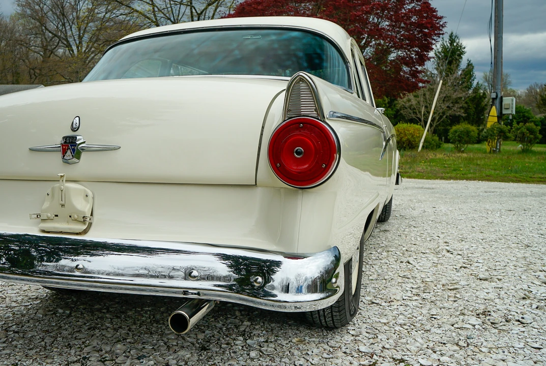 1956 Ford Customline - Image 30 of 31