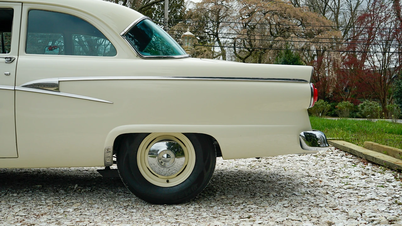 1956 Ford Customline - Image 31 of 31