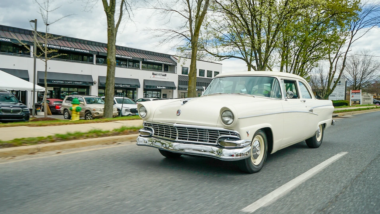 1956 Ford Customline - Image 2 of 31