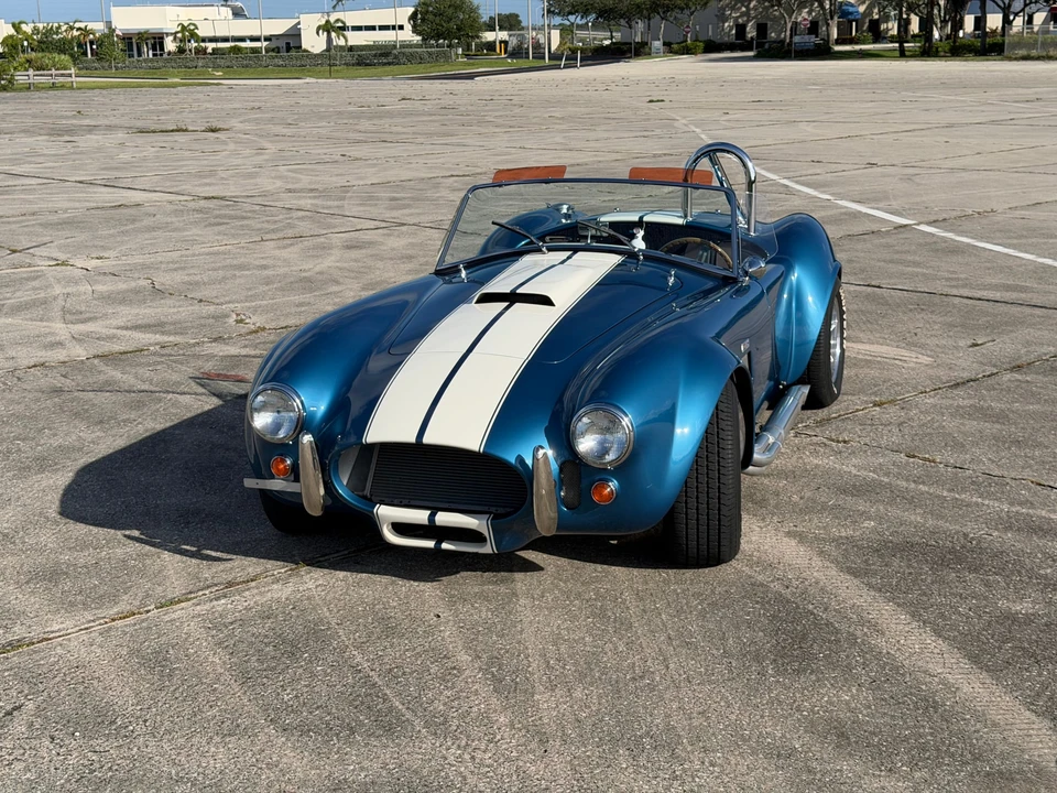 Shelby Cobra Replica - Image 21 of 31