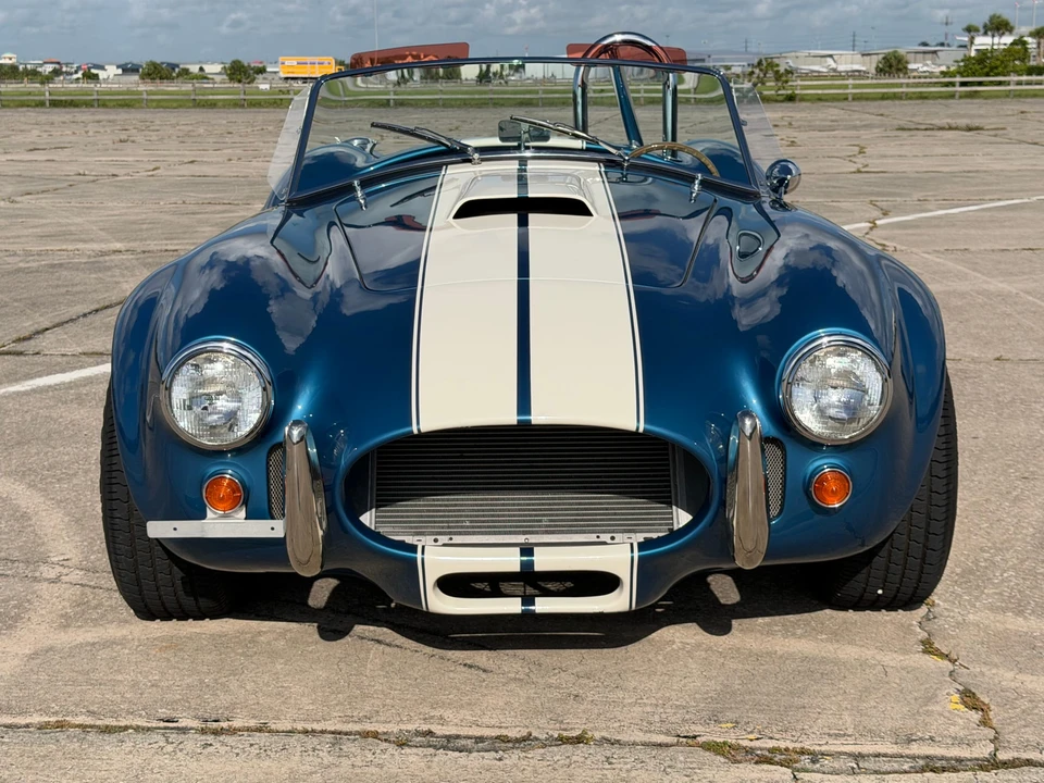 Shelby Cobra Replica - Image 27 of 31