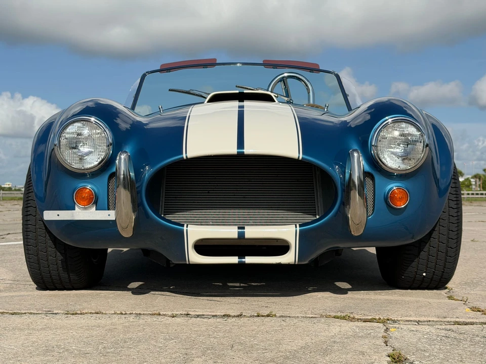 Shelby Cobra Replica - Image 25 of 31