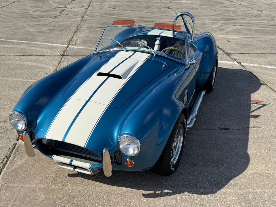 Shelby Cobra Replica - Image 19 of 31