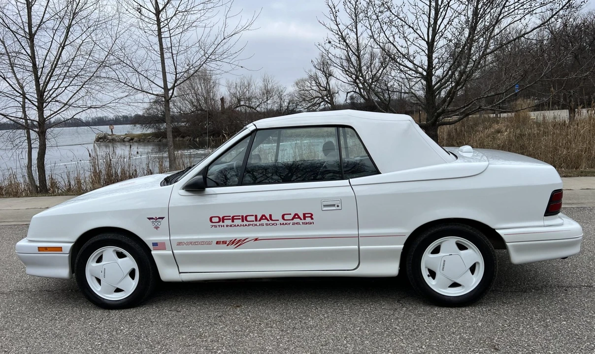 1991 Dodge Shadow - Image 5 of 31