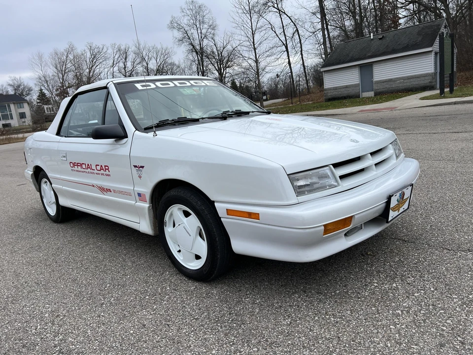 1991 Dodge Shadow - Image 12 of 31