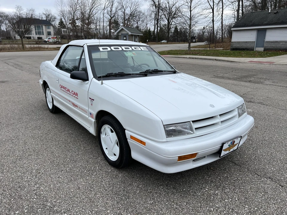 1991 Dodge Shadow - Image 11 of 31
