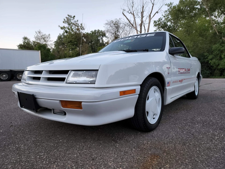 1991 Dodge Shadow - Image 3 of 31