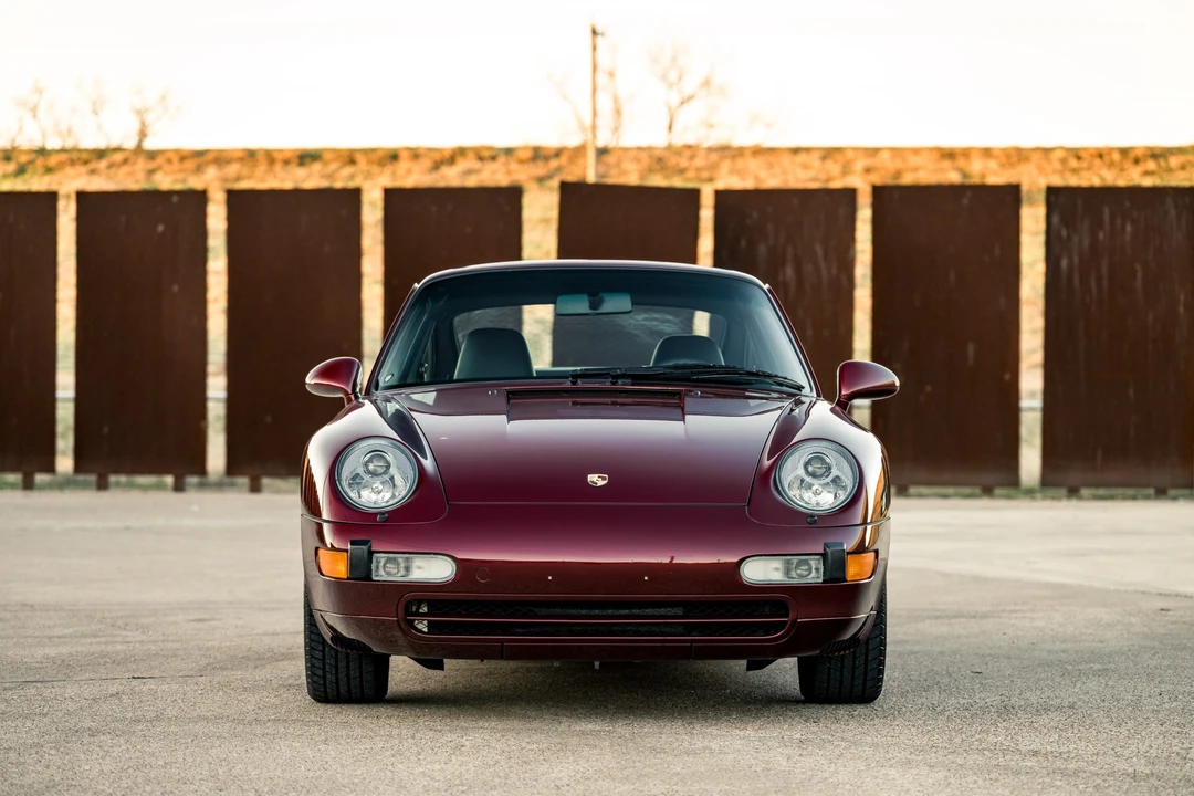 1996 Porsche 993 Carrera - Image 10 of 31