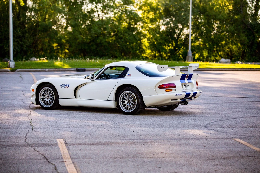 1998 Dodge Viper GTS 2nd Gen - Image 7 of 31