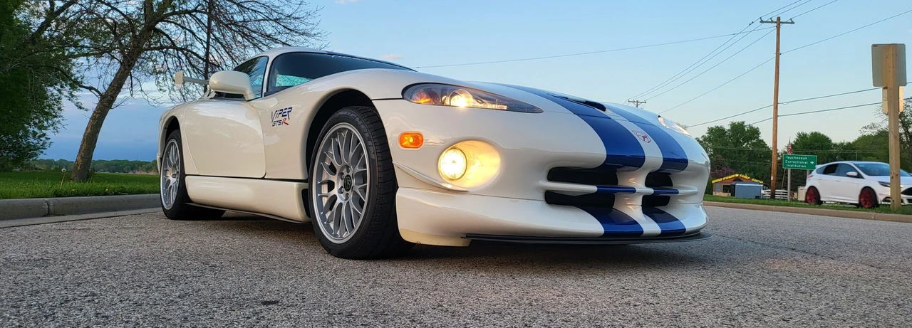 1998 Dodge Viper GTS 2nd Gen - Image 27 of 31