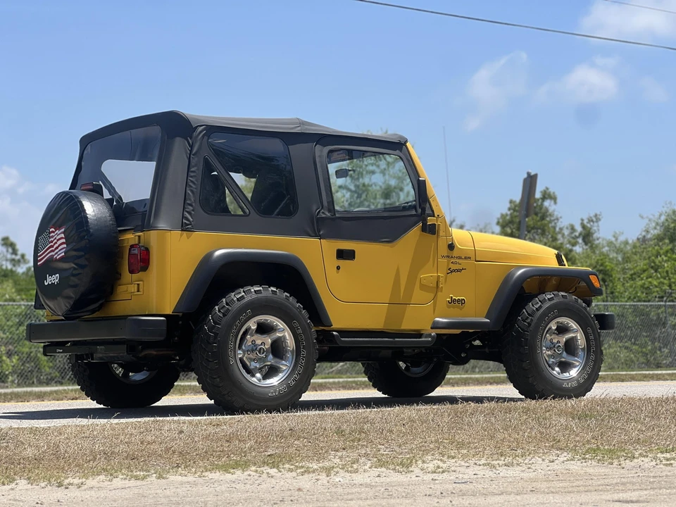 2000 Jeep TJ Wrangler - Image 17 of 31