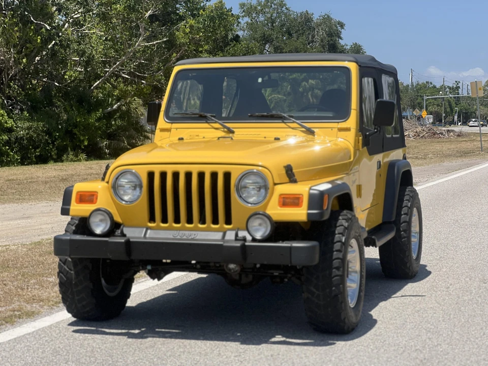 2000 Jeep TJ Wrangler - Image 2 of 31