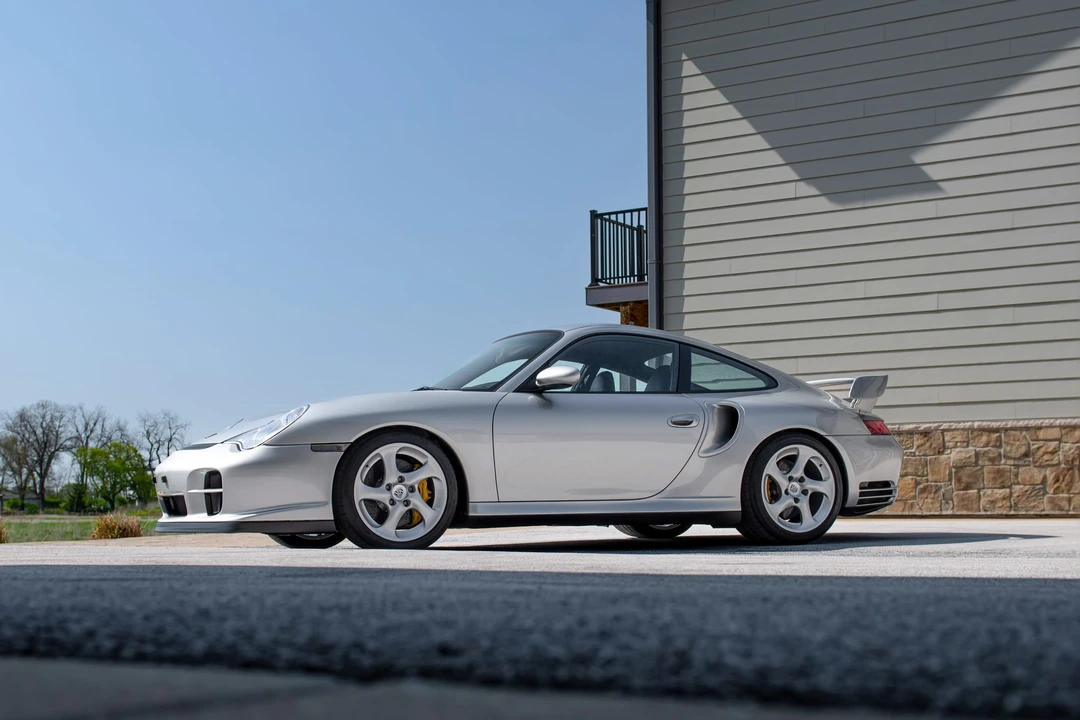 2002 Porsche 996 Turbo - Image 12 of 31