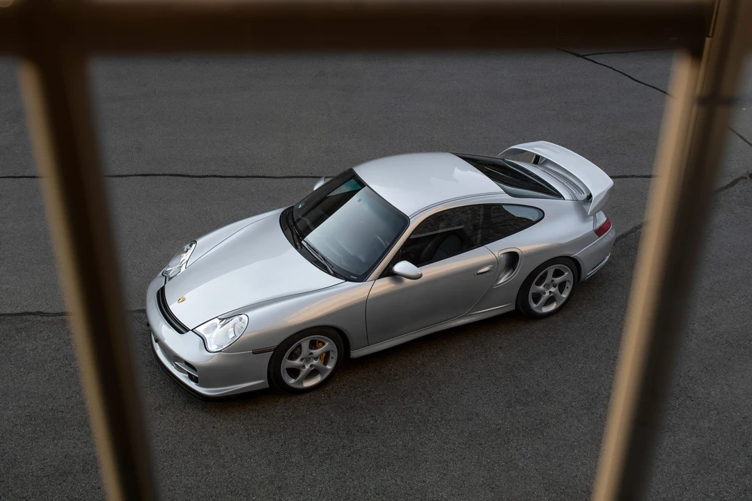 2002 Porsche 996 Turbo - Image 30 of 31