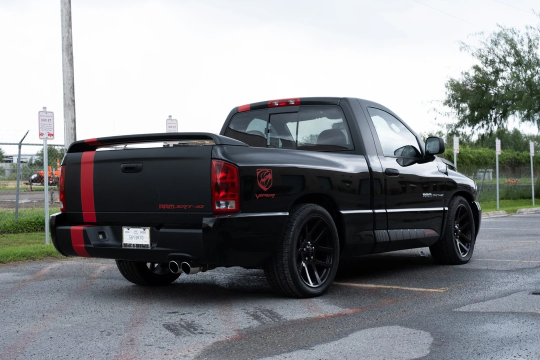 2004 Dodge Ram SRT-10 3rd Gen - Image 9 of 31