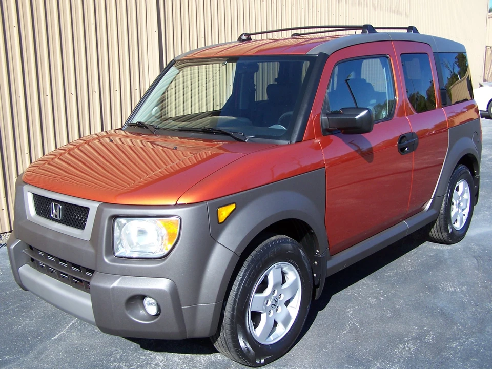 2005 Honda Element - Image 7 of 31