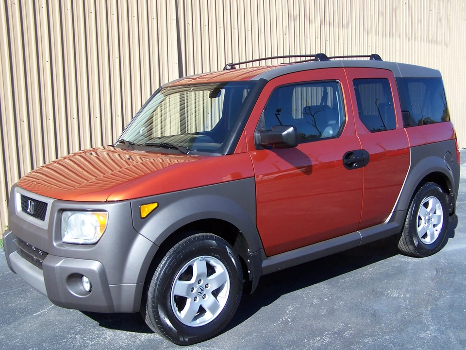 2005 Honda Element - Image 8 of 31