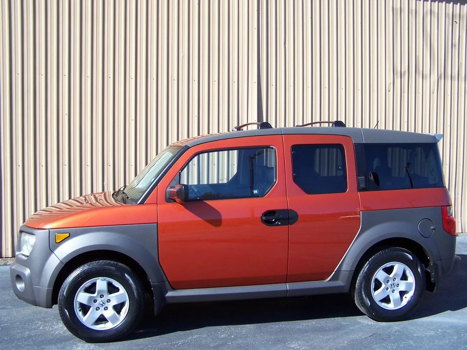 2005 Honda Element - Image 12 of 31