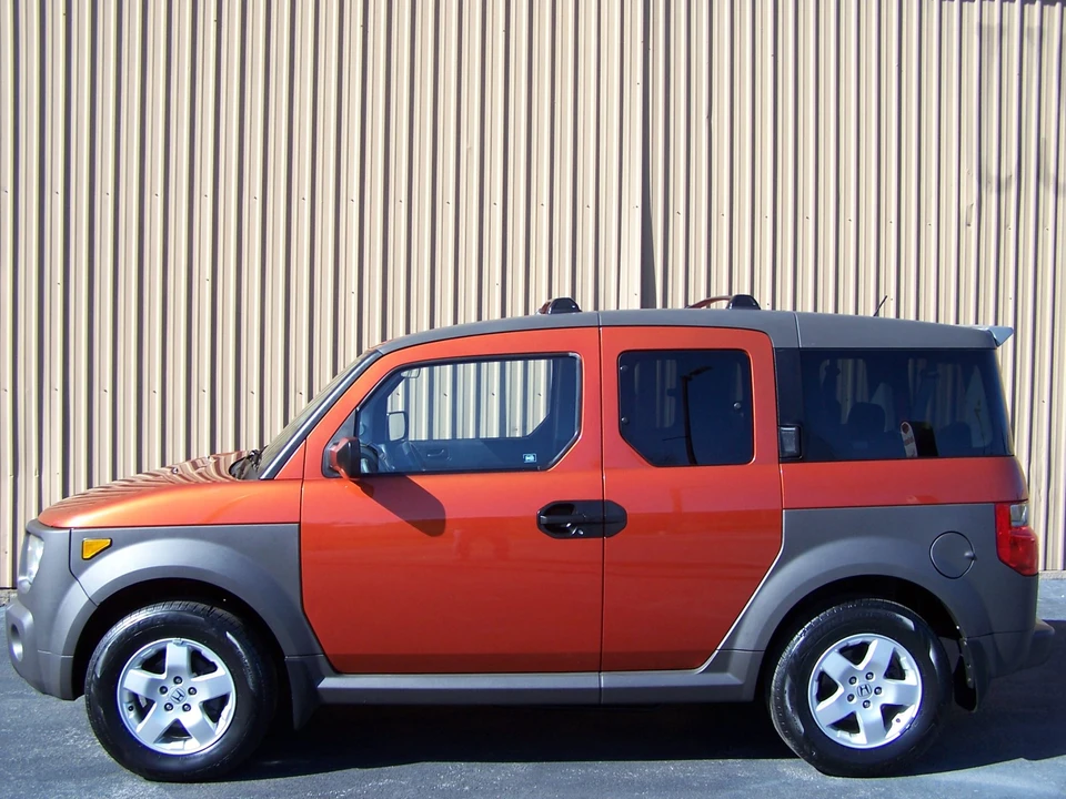 2005 Honda Element - Image 13 of 31