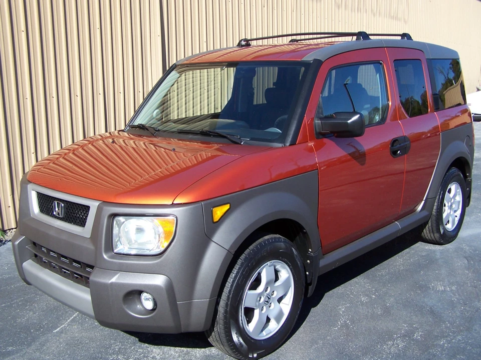 2005 Honda Element - Image 3 of 31