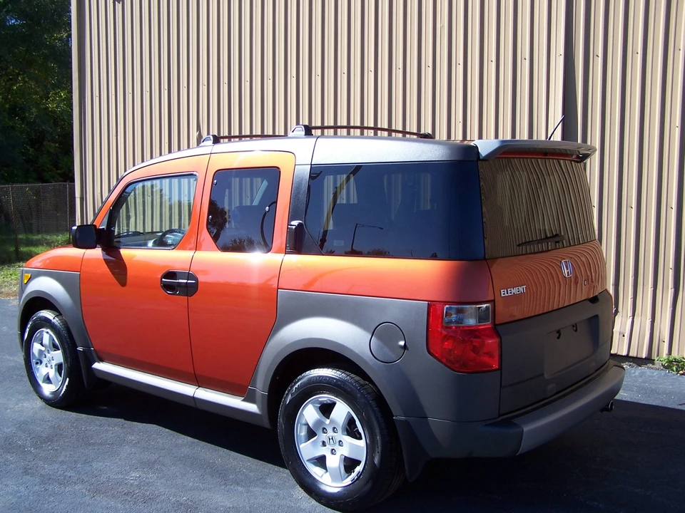 2005 Honda Element - Image 22 of 31