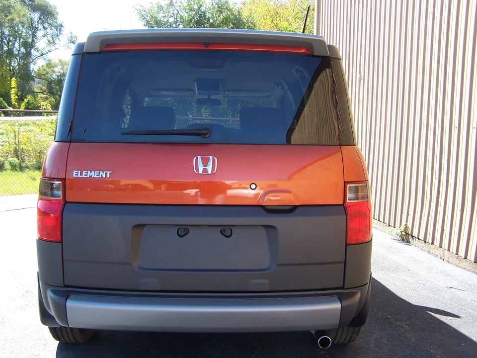 2005 Honda Element - Image 25 of 31