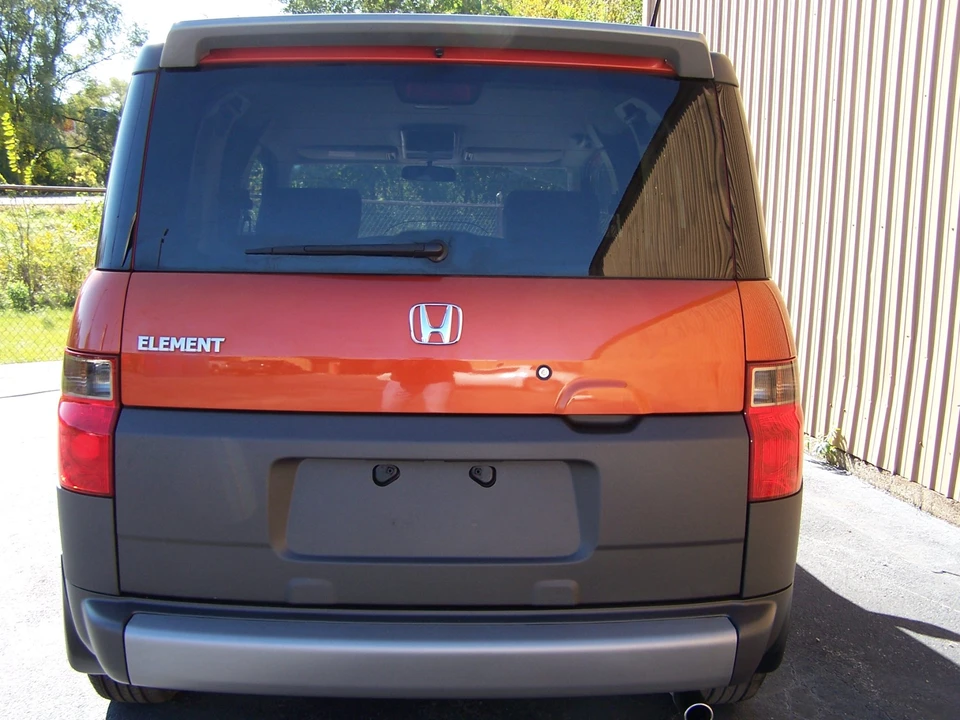 2005 Honda Element - Image 27 of 31